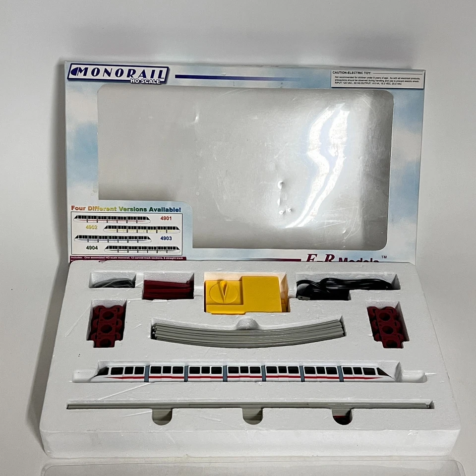 E-R Models Monorail Red Stripe #4901 HO Scale - Image 2 of 4