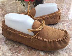ugg ryder moccasins