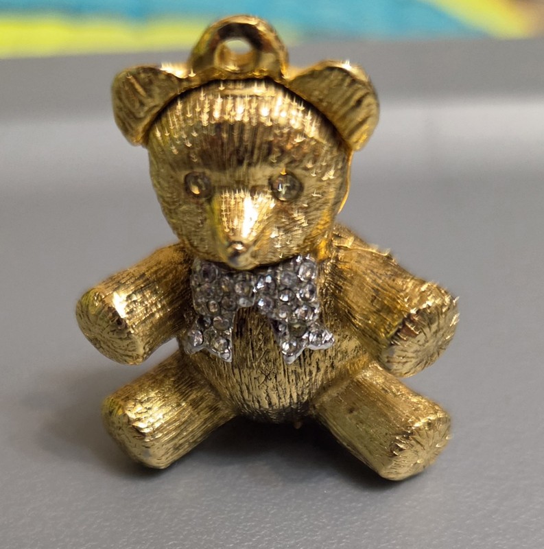1970's Vintage Max Factor Solid Perfume Bear Pendant