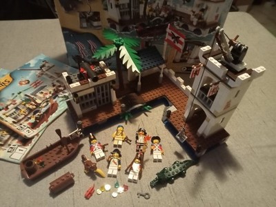 Lego Piraten Set 6242 Soldiers Fort mit Anleitung und Karton gebraucht!