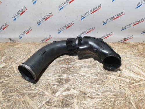BMW X5 F15 2013 Diesel 190kW Ansaugrohr Ansaugschlauch Turbolader 8512381
