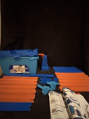 Hot Wheels Track Builder Multi Loop Box Launcher