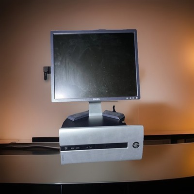 HP Pavilion Desktop Computer 550-a114 W/Monitor - 8GB DDR3/  1TB Hard Drive 
