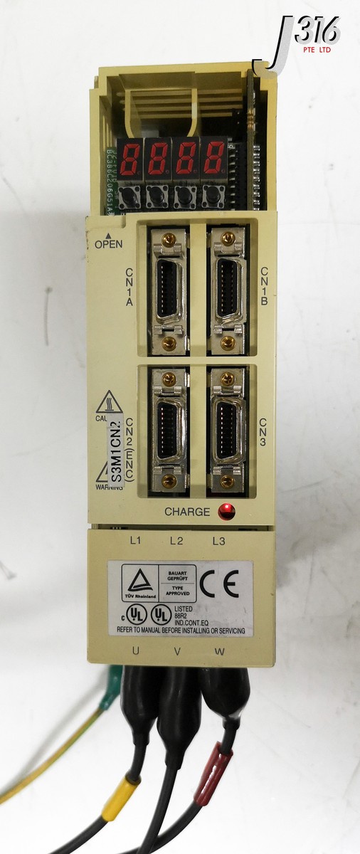 20738 MITSUBISHI AC SERVO DRIVE W/O FRONT COVER & BATTERY MR-J2