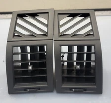 05-10 Chrysler 300 300C Dash A/C Heater AirVent Front LEFT&RIGHT Set BLACK VT42
