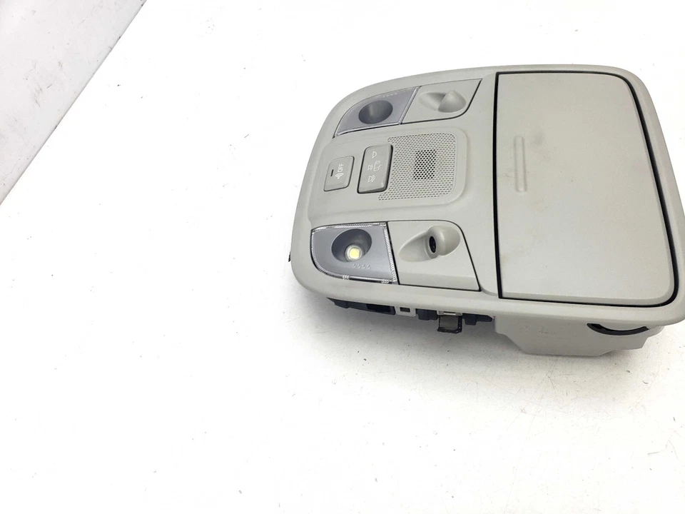 KIA SPORTAGE MK4 TECHO DELANTERO LECTURA LUZ CORTESÍA 92800-D90XX 2016 Foto 3 de 4
