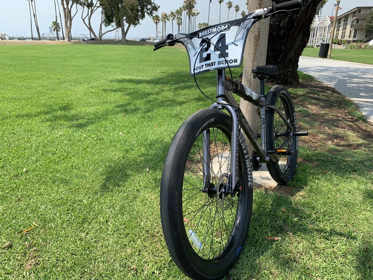 RARE🔥 SE Bikes BeastMode 27.5” BMX Beast Mode Fat Tire Bike