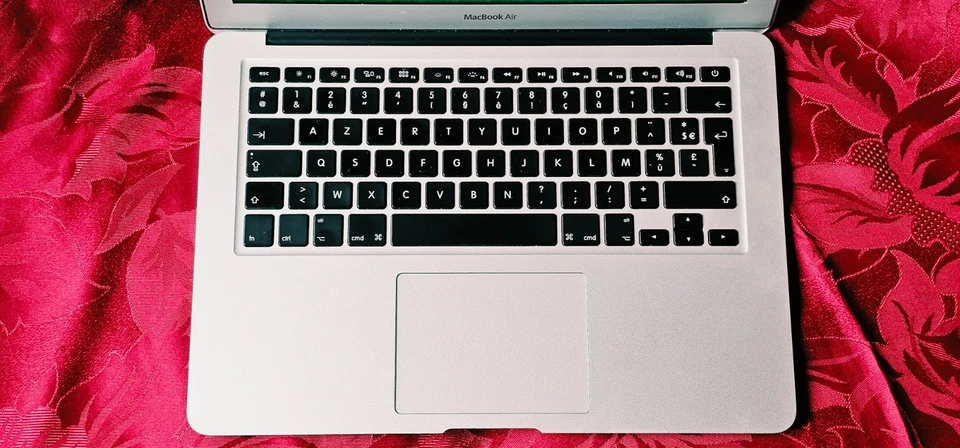 Apple MacBook Air 13" 2014 · i5 · 4GB · 128GB, photo 4 sur 5