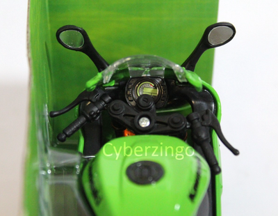 マッスー　2点 Maisto 1:12 Kawasaki ZX-10R Ninja Motorcycle Model PREOWNED WITH