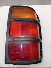 Feu arrière Mitsubishi MONTERO