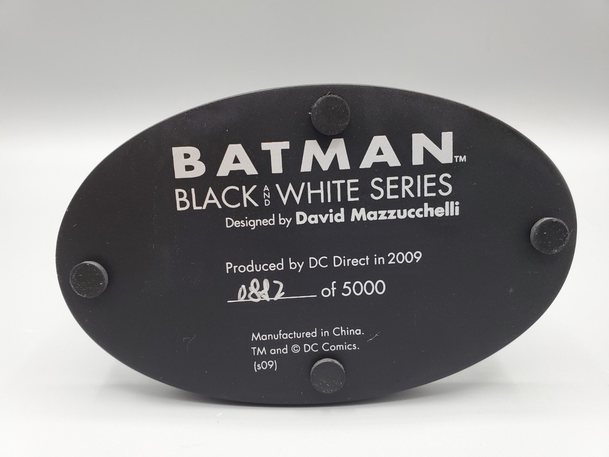 DC Direct Dave Mazzucchelli Batman Black & White Statue 1st