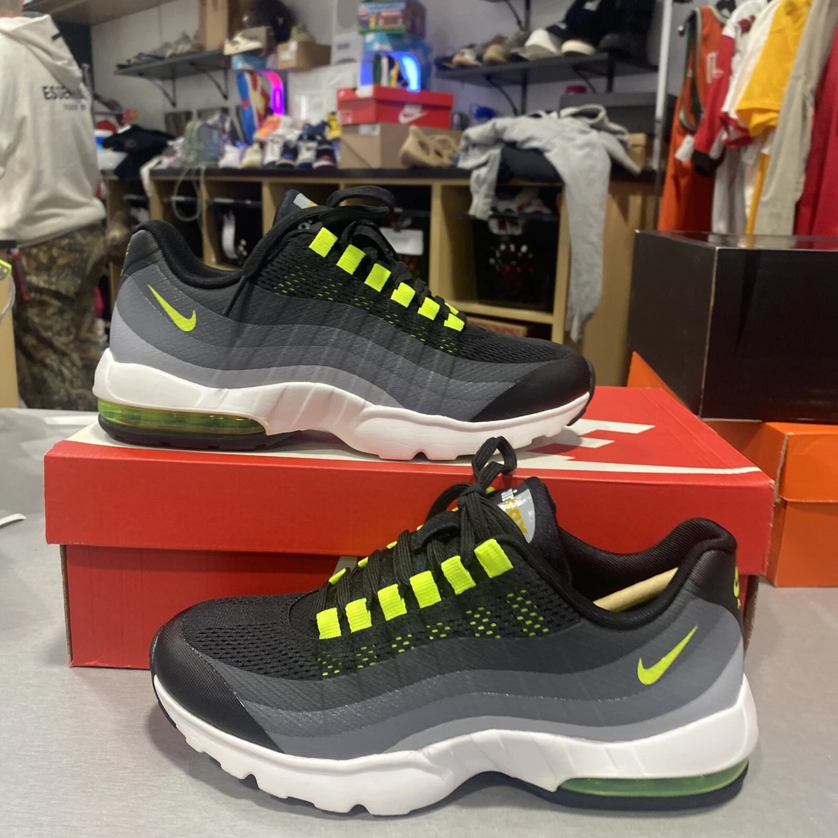 Nike air max top 95 ultra women's shoe