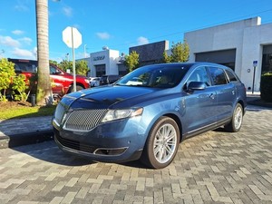 2019 Lincoln MKT AWD * NAVI * SENSORS * BLIND SPOT * CAMERA * LANE ASSIST * 20"