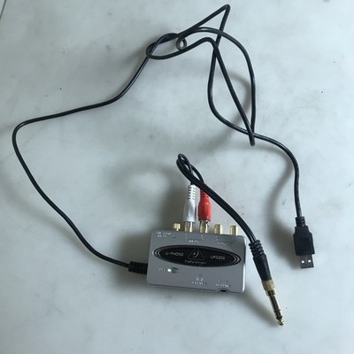 Behringer U-PHONO UFO202 Audiophile USB/Audio Interface