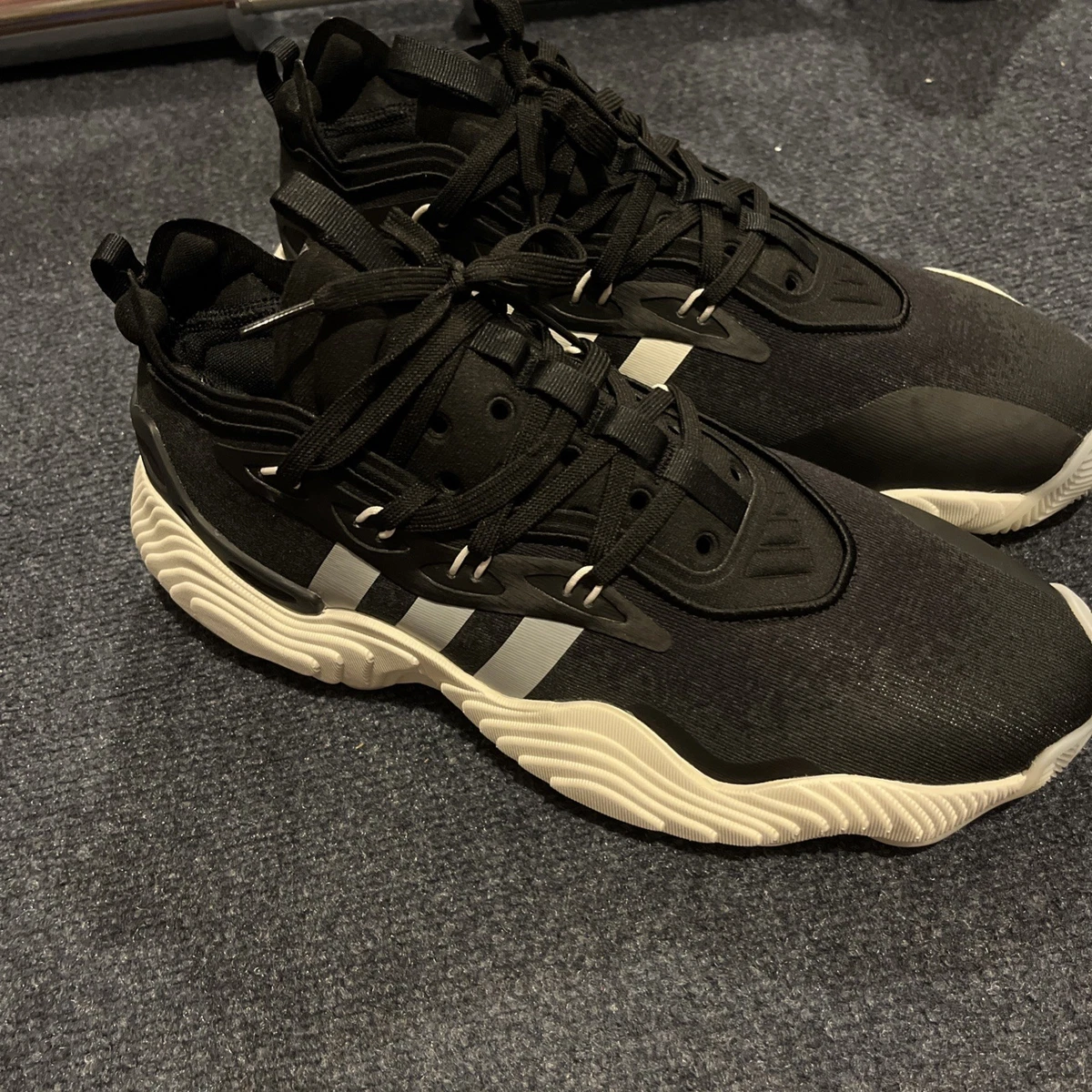 Las mejores ofertas en adidas Trae Young 3 Core Black | eBay