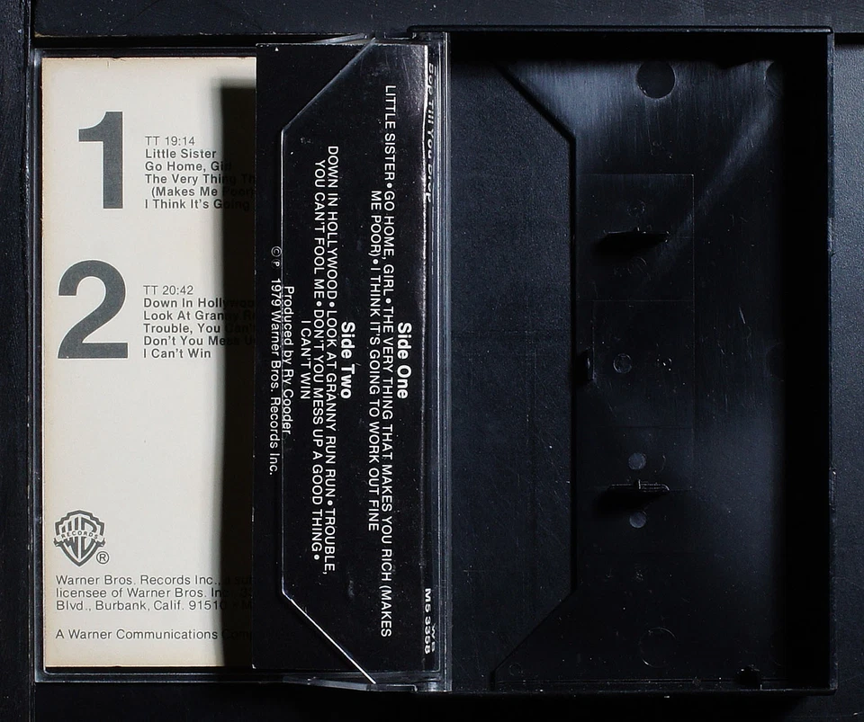 Ry Cooder - Bop Till You Drop - MC Cassette [NH28045] USA - Image 2 of 4