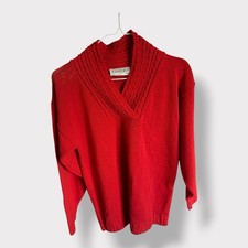 Vintage 90s Designers Petite Sweater. Size P/S. ribbed. V-neck collar DD34