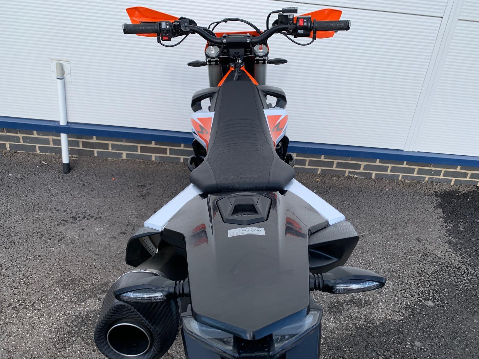 KTM 690 ENDURO R LEO VINCE EXHAUST HEATED GRIPS QUICKSHIFTER eBay