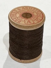 VINTAGE Silk Thread Brainerd Armstrong Dark Brown Fly Fishing Tying Sewing 76