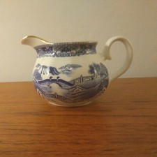 Ringtons Tea Merchants Porcelain Blue-White MilkJug Willow Pattern Wade Ceramic 
