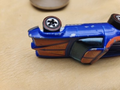 Vintage Hot Wheels Redline 1973 Blue Breakaway Bucket Flying