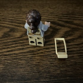 LEGO Star Wars Rey Mini Figure SW0677 with Satchel 75236, 75105, 75148, 75099