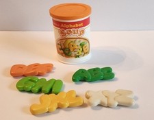 RARE VINTAGE FISHER PRICE FUN WITH FOOD VEGETABLE SOUP WITH LETTER ACCESSORIES