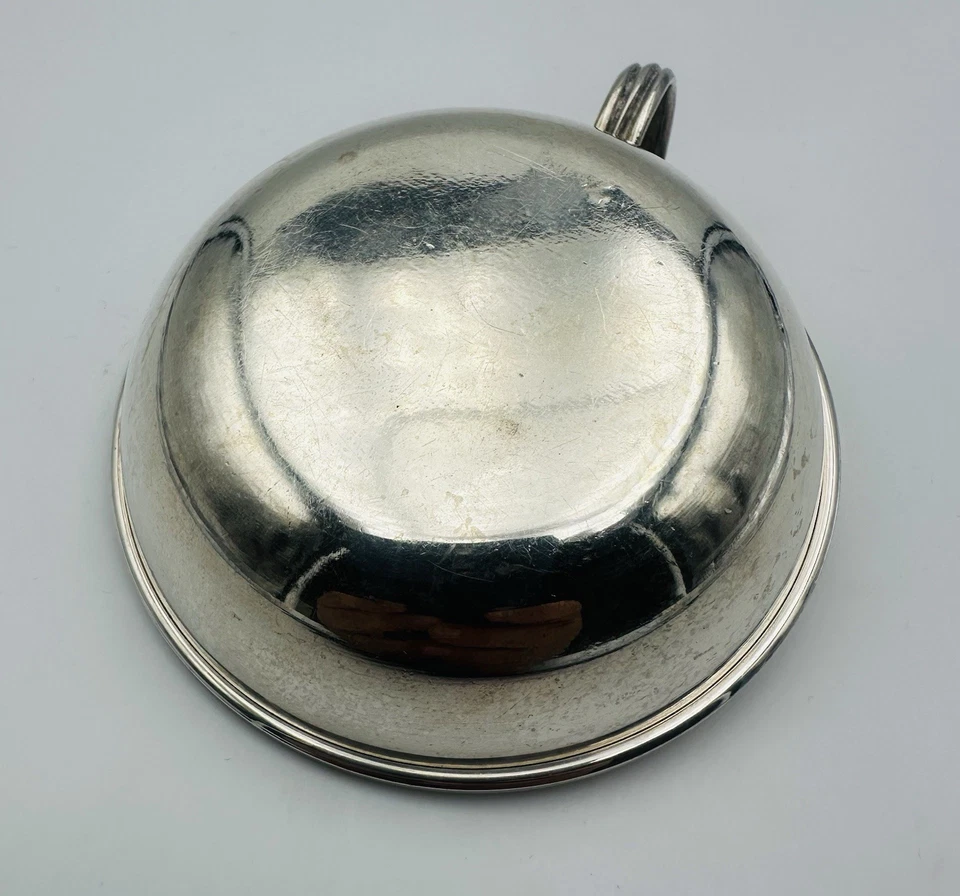 Posacenere in argento 800 con impugnatura raffigurante la Vite con Uva - Immagine 4 di 4