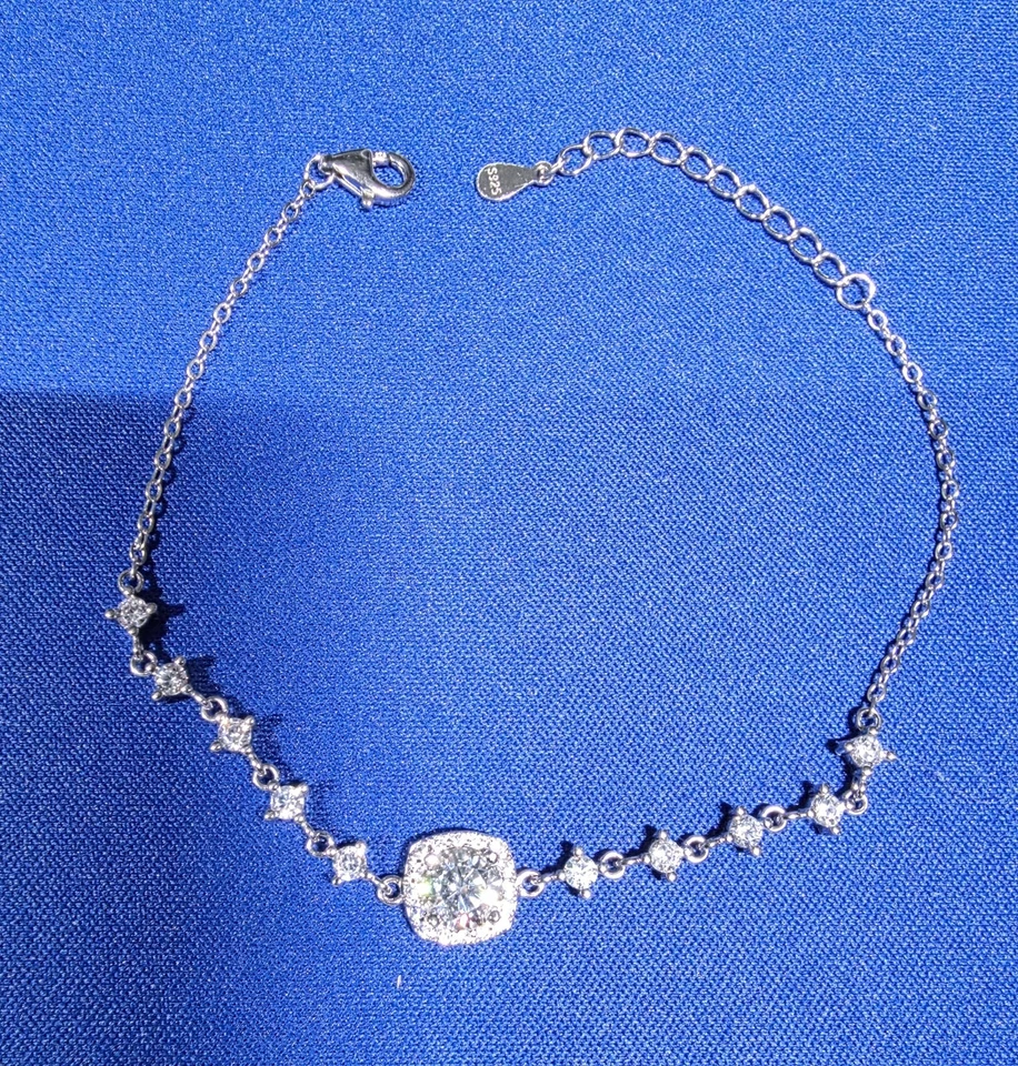 0.8ct Round Moissanite Bracelet Women Sterling Silver D Color VVS1 Bracelet - Image 2 of 4