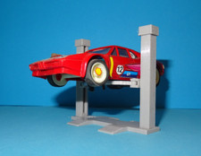 Neu  Modellbau 2 Säulen-Hebebühne Diorama Slotcar Werkstatt Bausatz 1:36-1:46