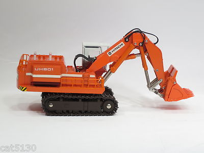 Hitachi UH801 Shovel - 