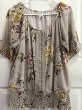 womens Naif size L smocked hem crochet accent short sleeve floral top