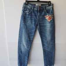 Zara Womens Basic Z1975 Straight Jeans Blue Distressed Embroidered Floral 2 New