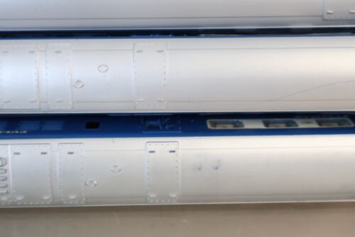 LOT DE 3 VOITURES LOCOMOTIVE DIESEL TRIANG HORNBY R555 BR BLEU PULLMAN CLASSE 251 DMU OM - Photo 8 sur 12