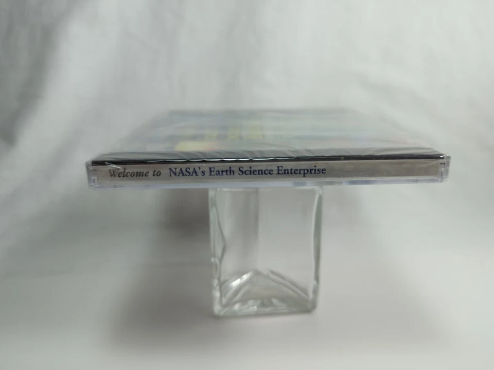 NASA Earth Science Enterprise Version 3 Winter 2001 CD-ROM Windows/Mac Space NWD - Image 4 of 4