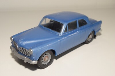 A30 1:20 STAHLBERG JU-JU PLASTIC FINLAND VOLVO AMAZON AMAZON 131 122 BLUE NM