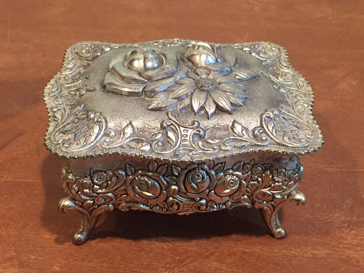 Art nouveau deals jewelry ebay