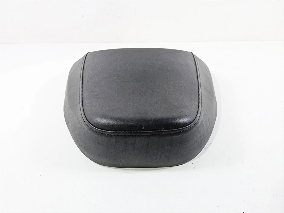 2014 Suzuki M109R VZR1800 бульвар заднее пассажирское сиденье седло 45300-48G00-48H - Изображение 3 из 4