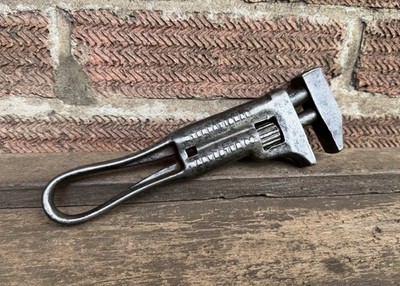 Vintage 8,5'' International Harvester verstellbarer Schraubenschlüssel altes Werkzeug