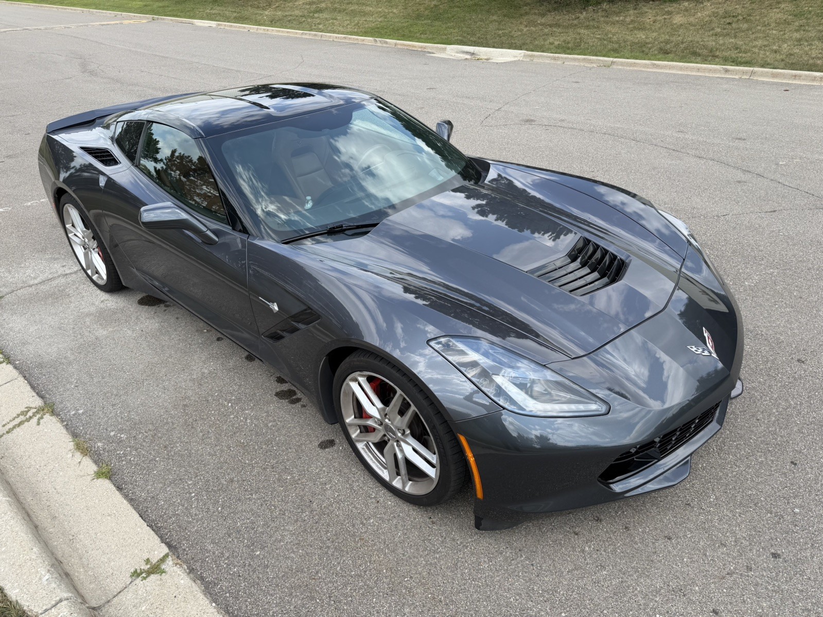 2014 Gray Chevrolet Corvette   | C7 Corvette Photo 6