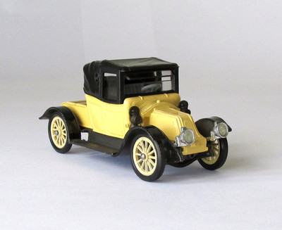 Vintage Corgi Classics #9032 1910 Renault Original NEAR MINT 1964