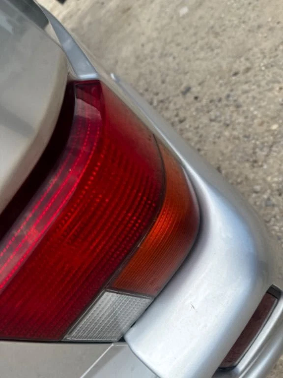 Soporte de núcleo de radiador usado se adapta a: Volkswagen Eurovan 2002 grado A Foto 3 de 4