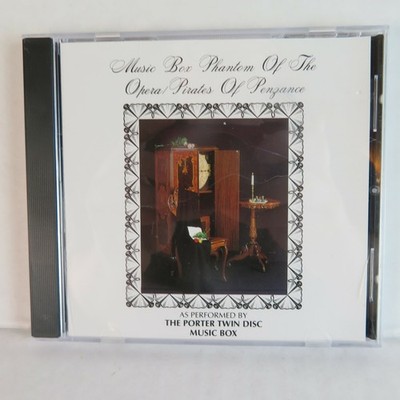 Vintage Porter Twin Disc - Music Box Phantom Of The Opera/ Pirates 1990 CD Album