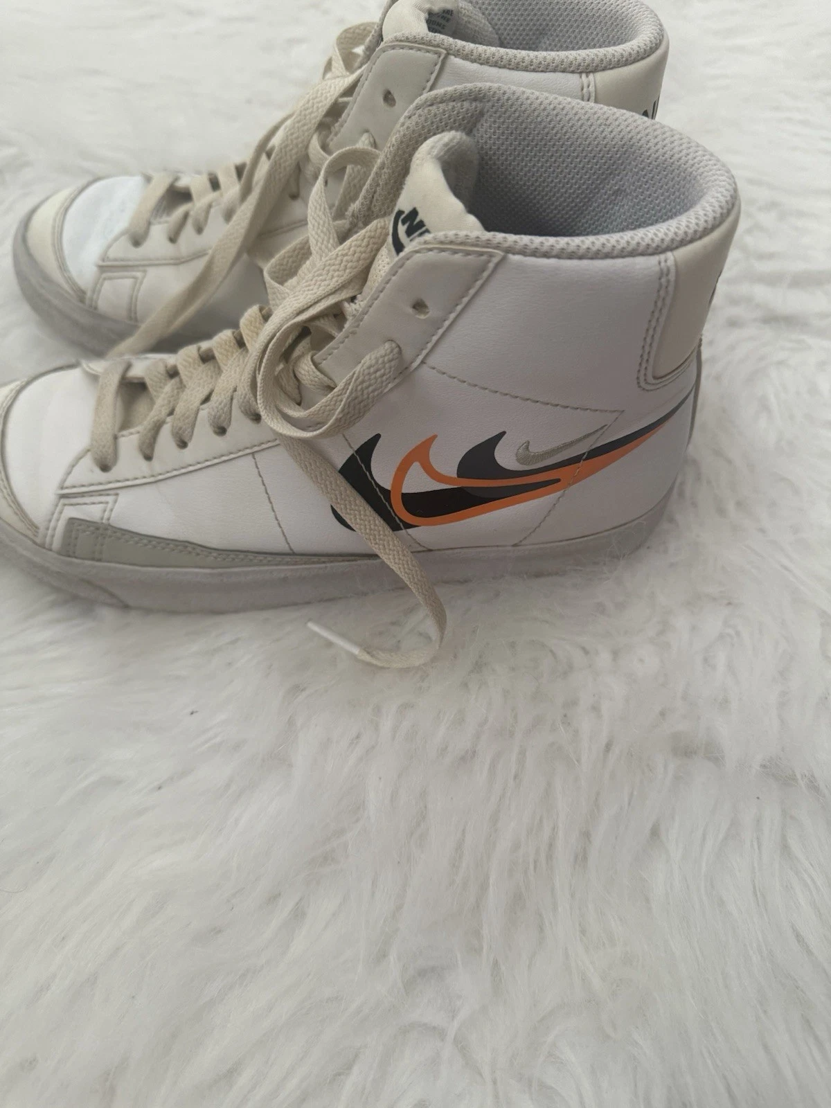 Scarpe Nike Blazer Mid 77 GS 'Multi Swoosh' bianche taglia 4 5 anni