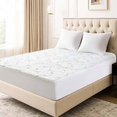 King Mattress Protector, 100 Waterproof, Cooling Polyester, Deep Pocket