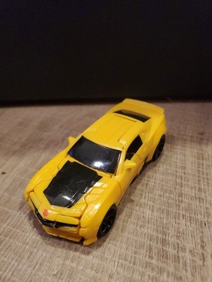 Transformers: The Last Knight 1-Step Turbo Changer Bumblebee