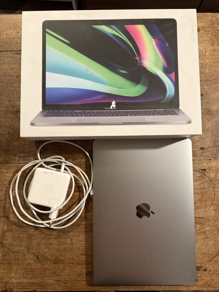Apple MacBook Pro 13" M1 · 8GB · 256GB, foto 2 di 5