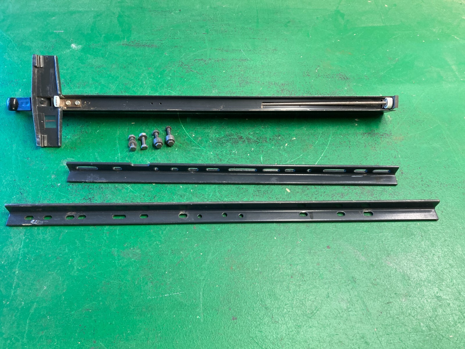 Craftsman 113 model 10" Table Saw Rip Fence & Guide Rails, for 27