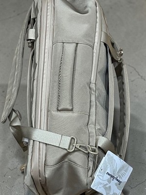 Tommy Bahama Travel Backpack Laptop Bag (Sand Color)(Heavy  display picture 2