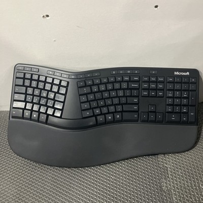 MICROSOFT 1878 ERGONOMIC Keyboard - Wired USB 2.0 (Black) Model LXM-00001 NICE!